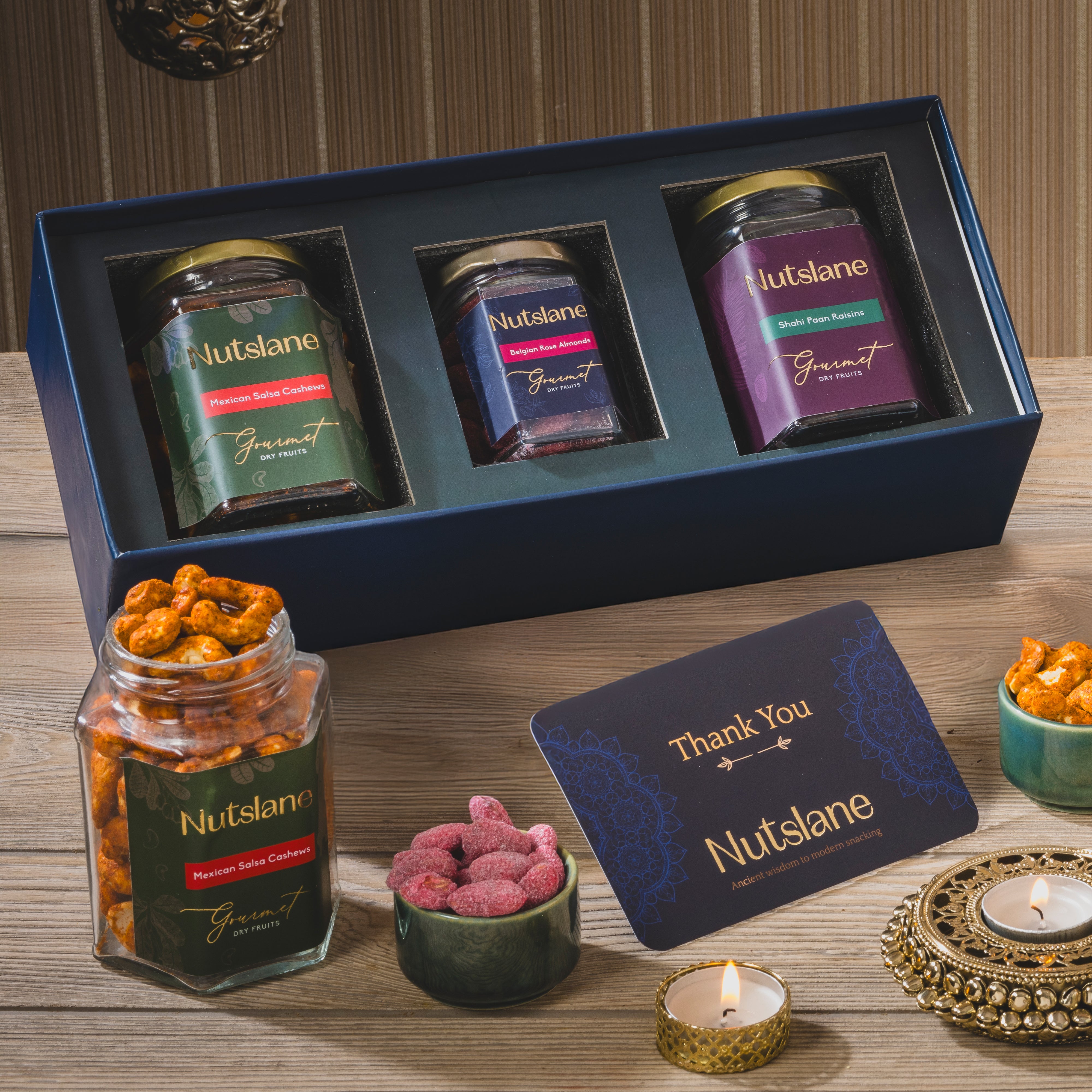 Nutslane Roohi Gift Box (Shahi Paan Raisin, Mexican Salsa Cashew, Belgian Rose Almond) 445g