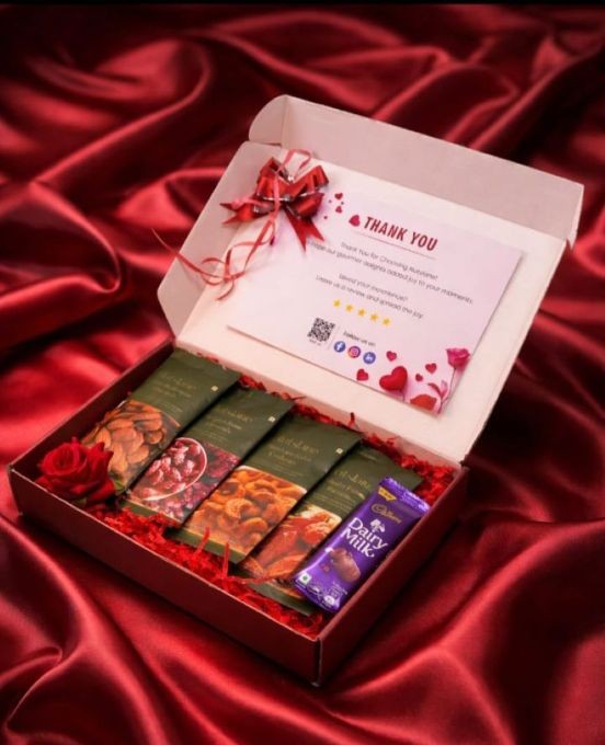 Nutslane Delight Valentine Gift Box – Premium Dry Fruit Gift Box