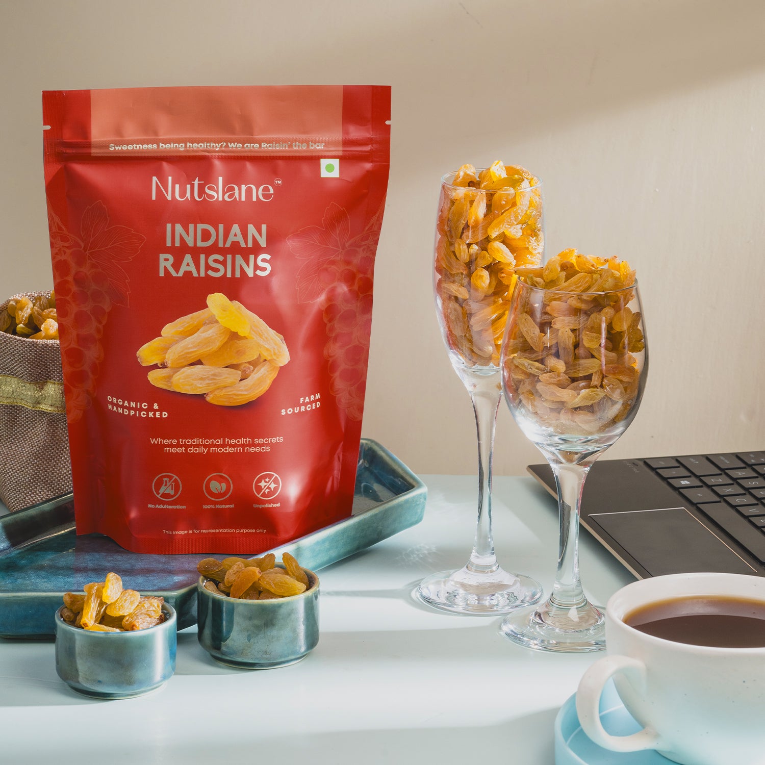 Premium Seedless Green Raisins